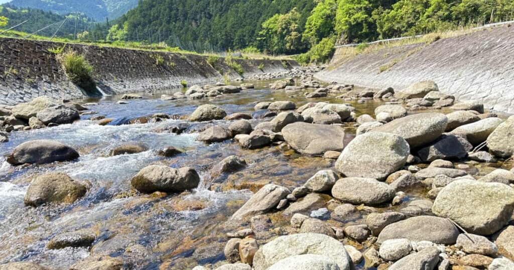 田舎者の特徴を徹底解説｜都会生活で感じるギャップや田舎者ならではの魅力・強みを紹介